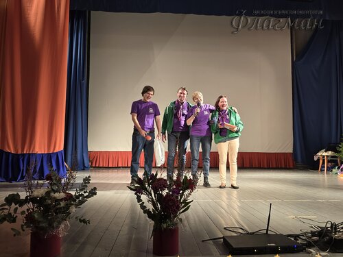 2025-11-29 21-25-39_89356352